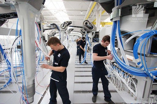 xuat-khau-lao-dong-hungary